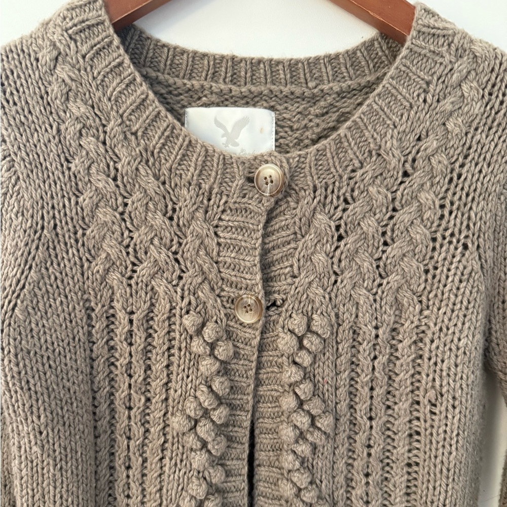 American Eagle Women's Knit Cardigan Sweater Taupe Beige Brown AEO Size S / SP - Picture 2 of 16